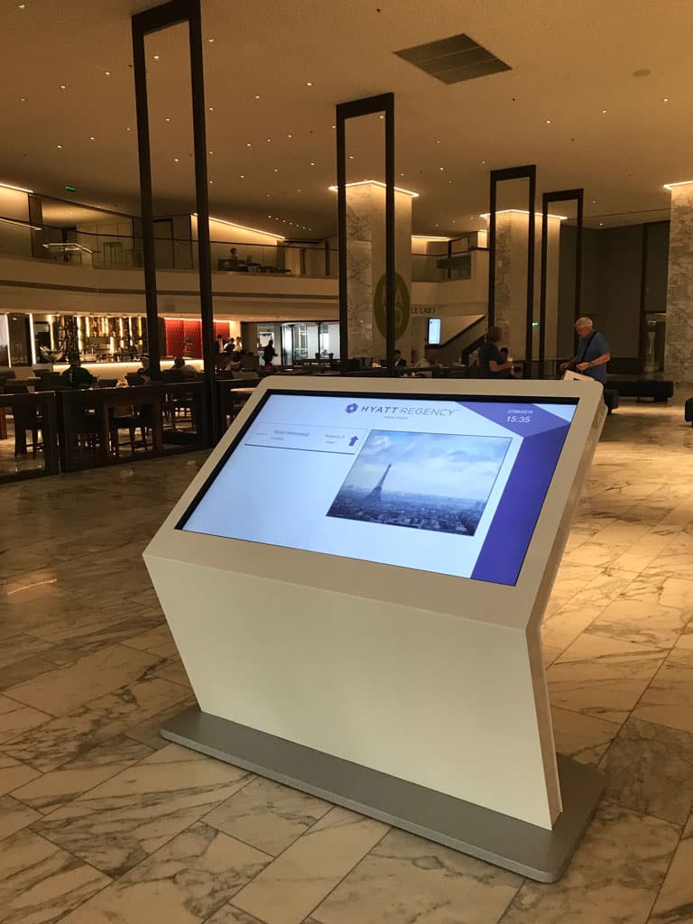 borne-check-in-digitale-hotel-3